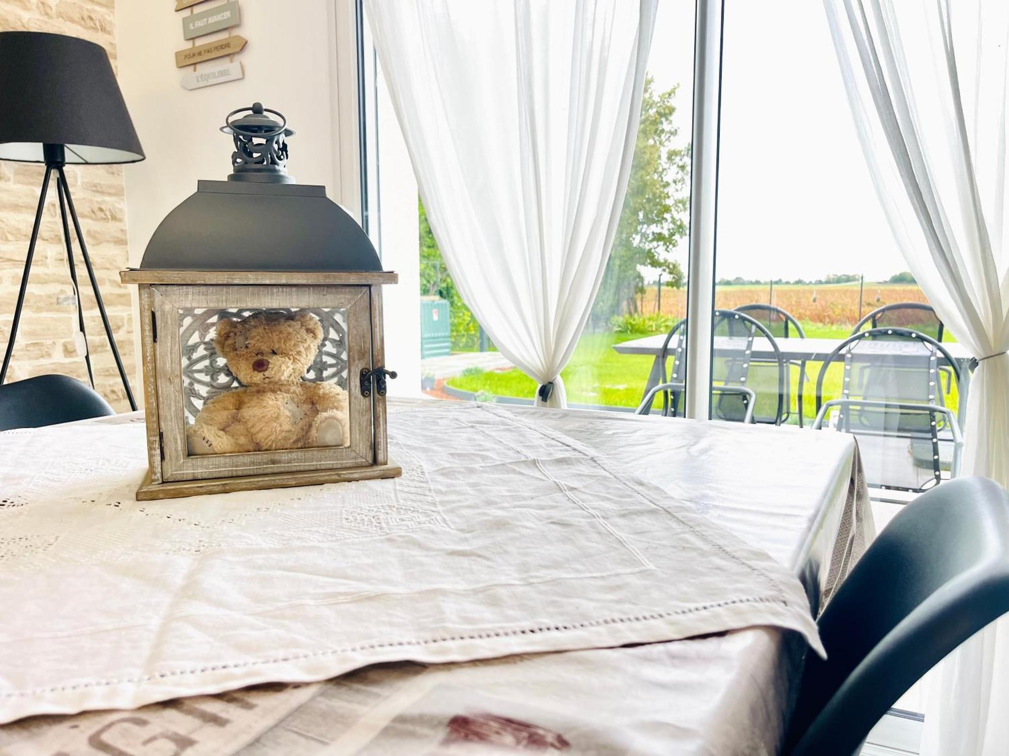 Petite Maison Au Calme Poupry Exterior foto